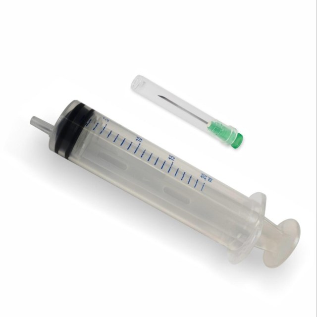 Seringa de 20ml com Agulha Verde