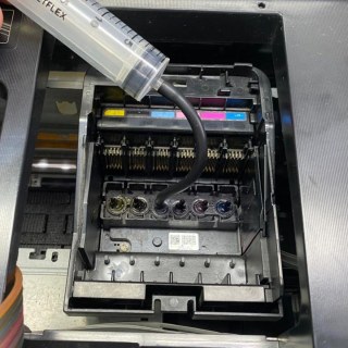 Seringa com Mangueira Preta para Cabeçotes Epson e Brother | Unidade na Sulink